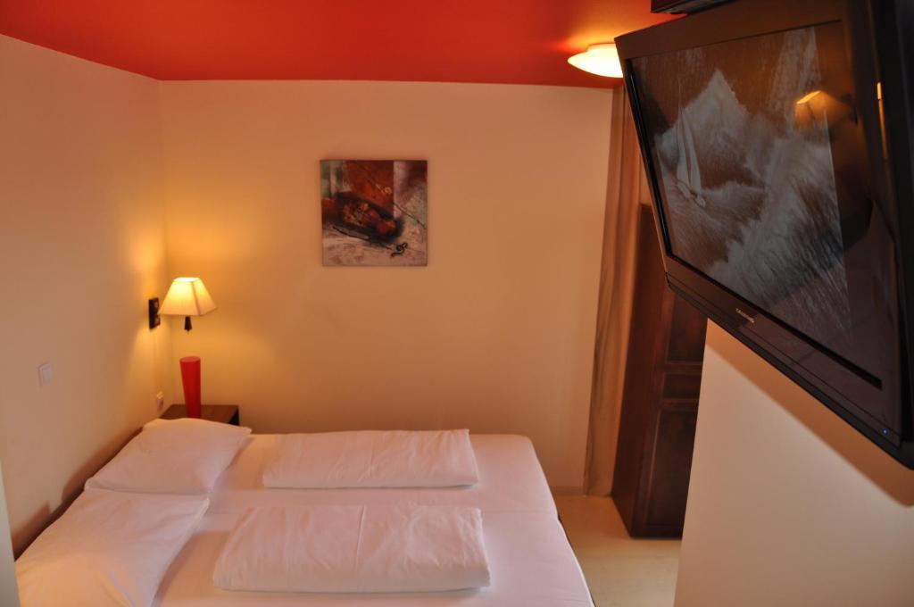 Hotel Carpymore Биоград-на-Мору Номер фото